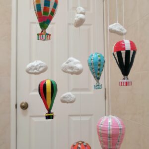 Colorful Hot Air Ballons & Clouds Mobile MO-1