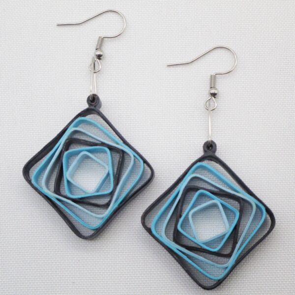 Aretes Colgantes de Vortex Cuadrado Azul Cielo & Azul Marino (AR-16)