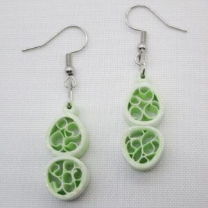 Aretes Pequeños Colgantes en Papel a Cuadros Verde Pastel & Blanco (AR-17)