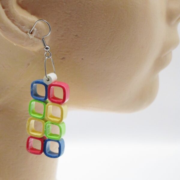 Aretes Largos Colgantes de Cuadros Multicolor (AR-20)