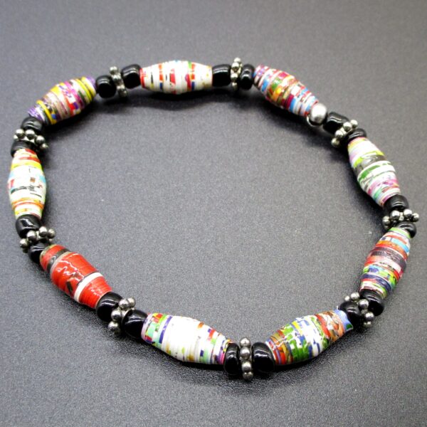 Pulsera Elástica de Cuentas de Papel Multicolor Combinada con Abalorios de Vidrio Negro y Pewter (PU-39)