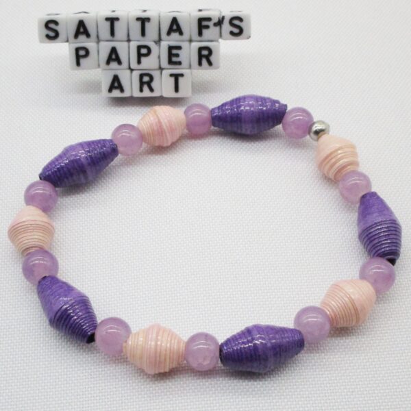 Pulsera Elástica Tierna de Cuentas de Papel Violetas y Rosas Combinadas con Abalorios de Piedra Natural Color Lila (PU-42)