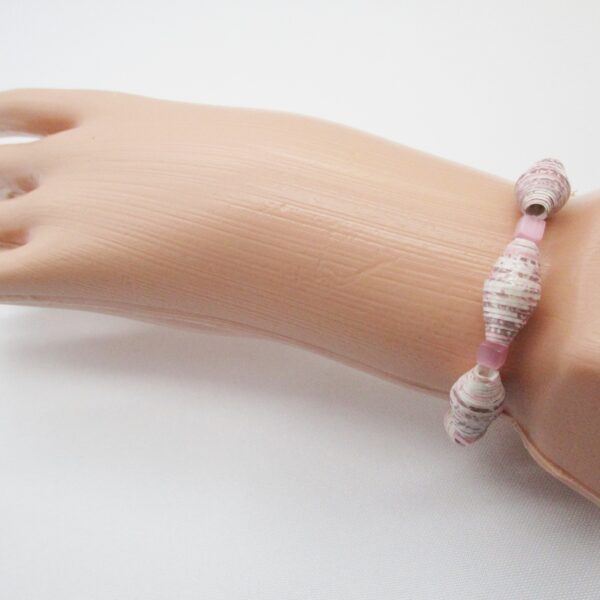 Pulsera Elástica Tierna de Cuentas de Papel Rosas Combinadas con Abalorios Cúbicos de Resina Rosa (PU-49)