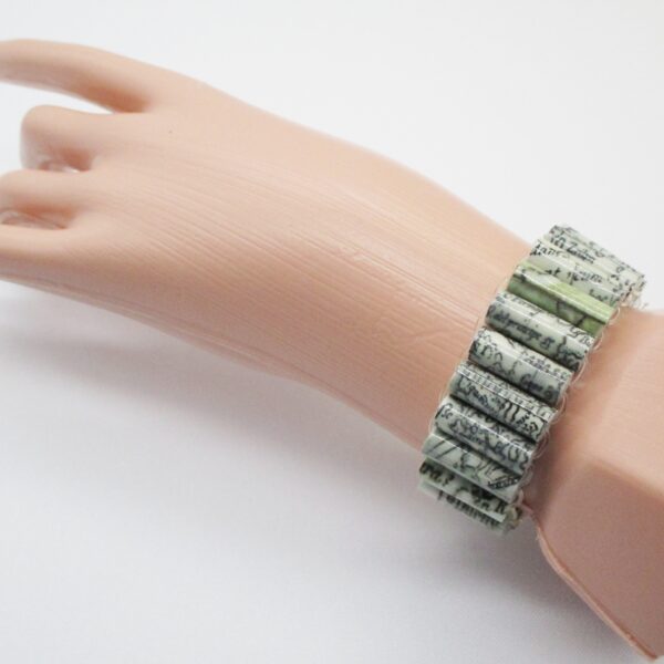 Brazalete Elástico de Cuentas Tubulares de Papel de Mapa Antiguo Verde y Blanco (PU-5)